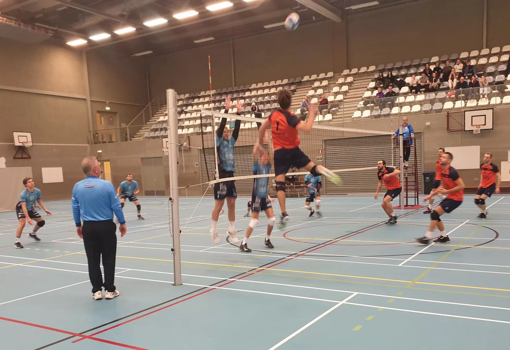 Volley Tilburg Heren 1 uit het bekertoernooi